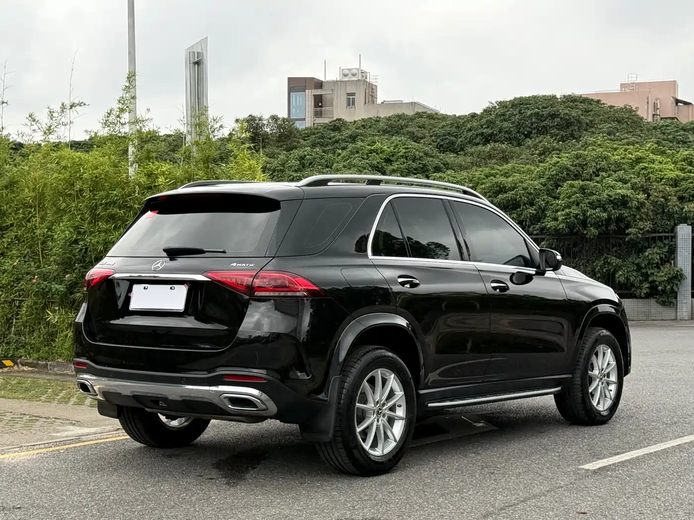 Mercedes-Benz GLE 2021 GLE 350 4MATIC Fashion фото 16