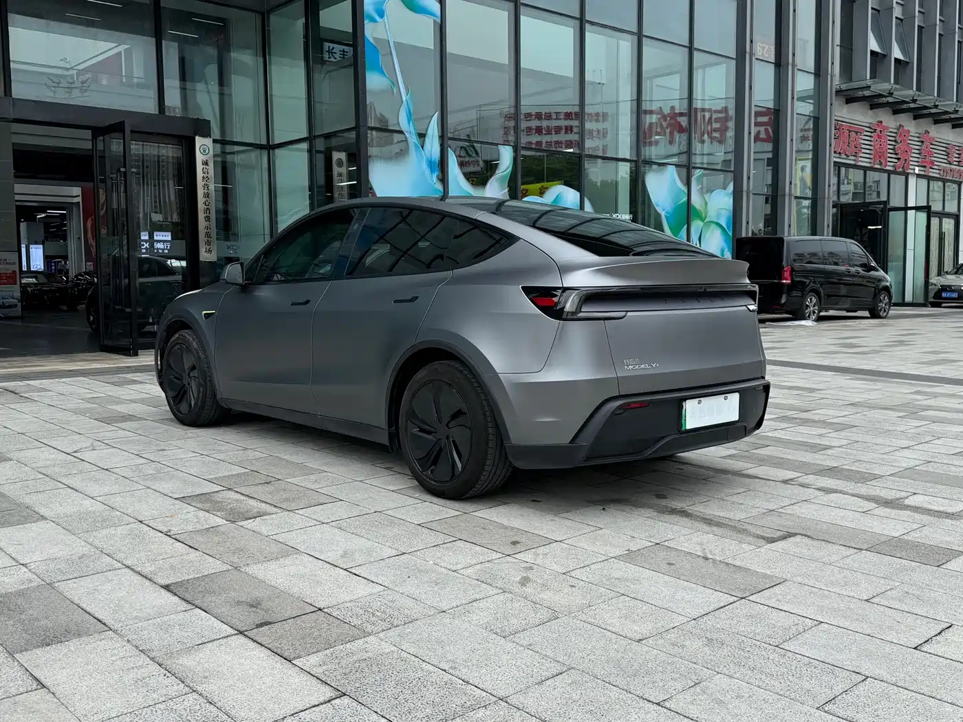 Фото 6 - Tesla Model Y