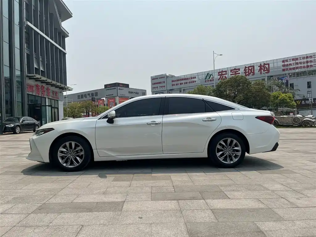 Toyota Avalon 2019 2.0L Luxury Edition (China VI) фото 7