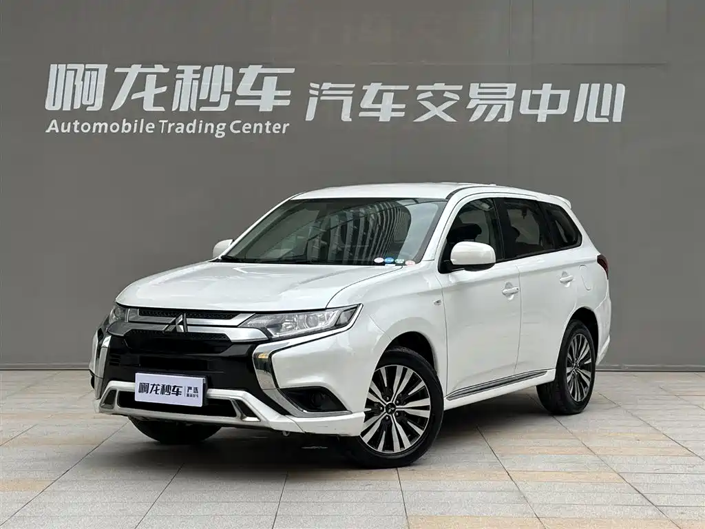 Mitsubishi Outlander 2021 2.0L 2WD Smooth Ride Version 5-Seater