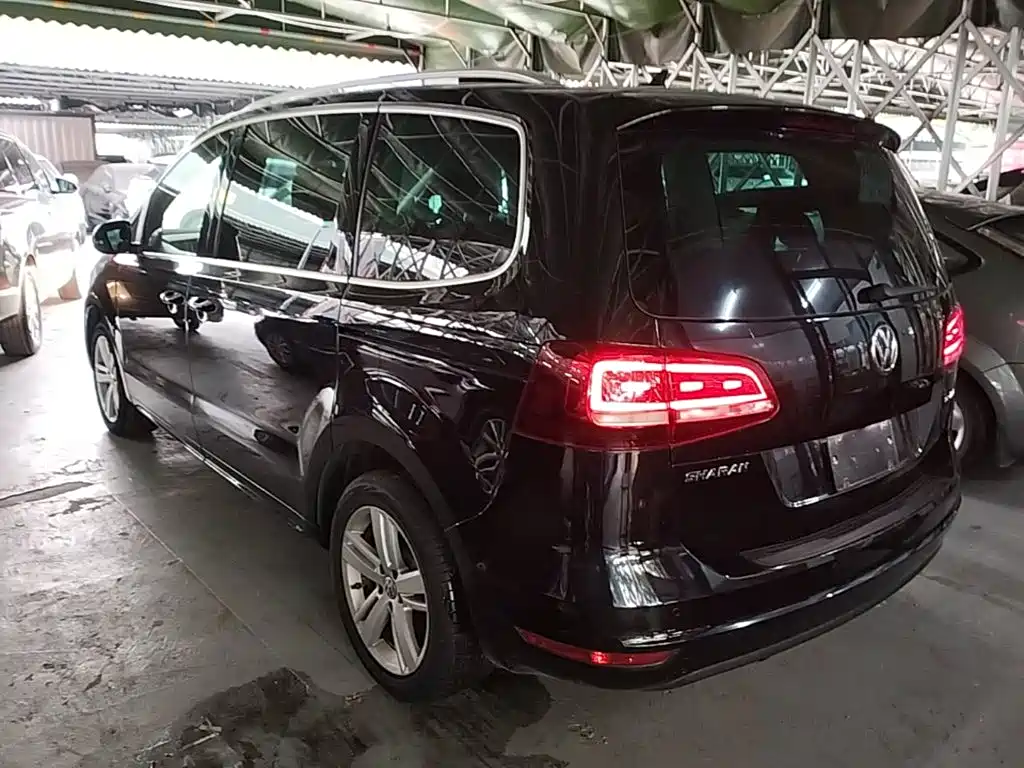 Volkswagen Sharan 2018 2018 380TSI Comfort 7-Seater