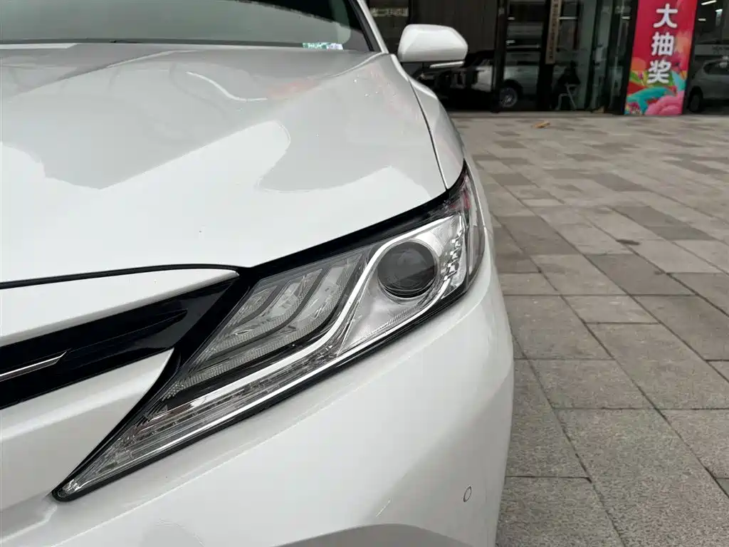 Toyota Camry 2019 Facelift 2.5G Luxury Edition фото 9