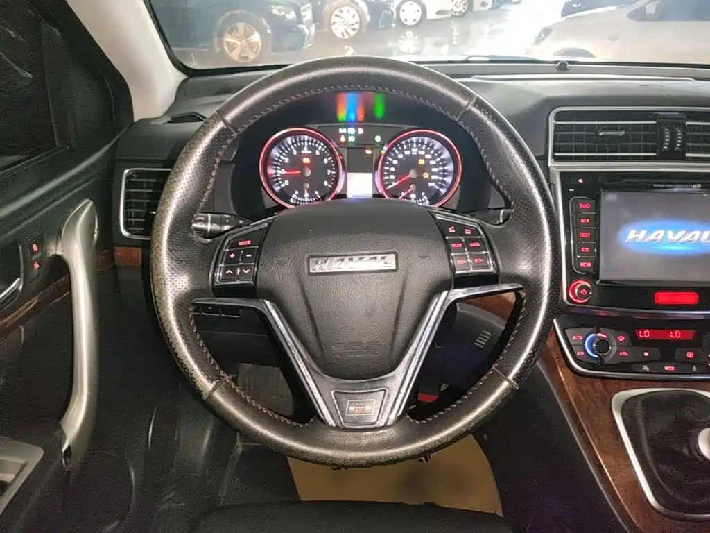 Фото 11 - Haval H6