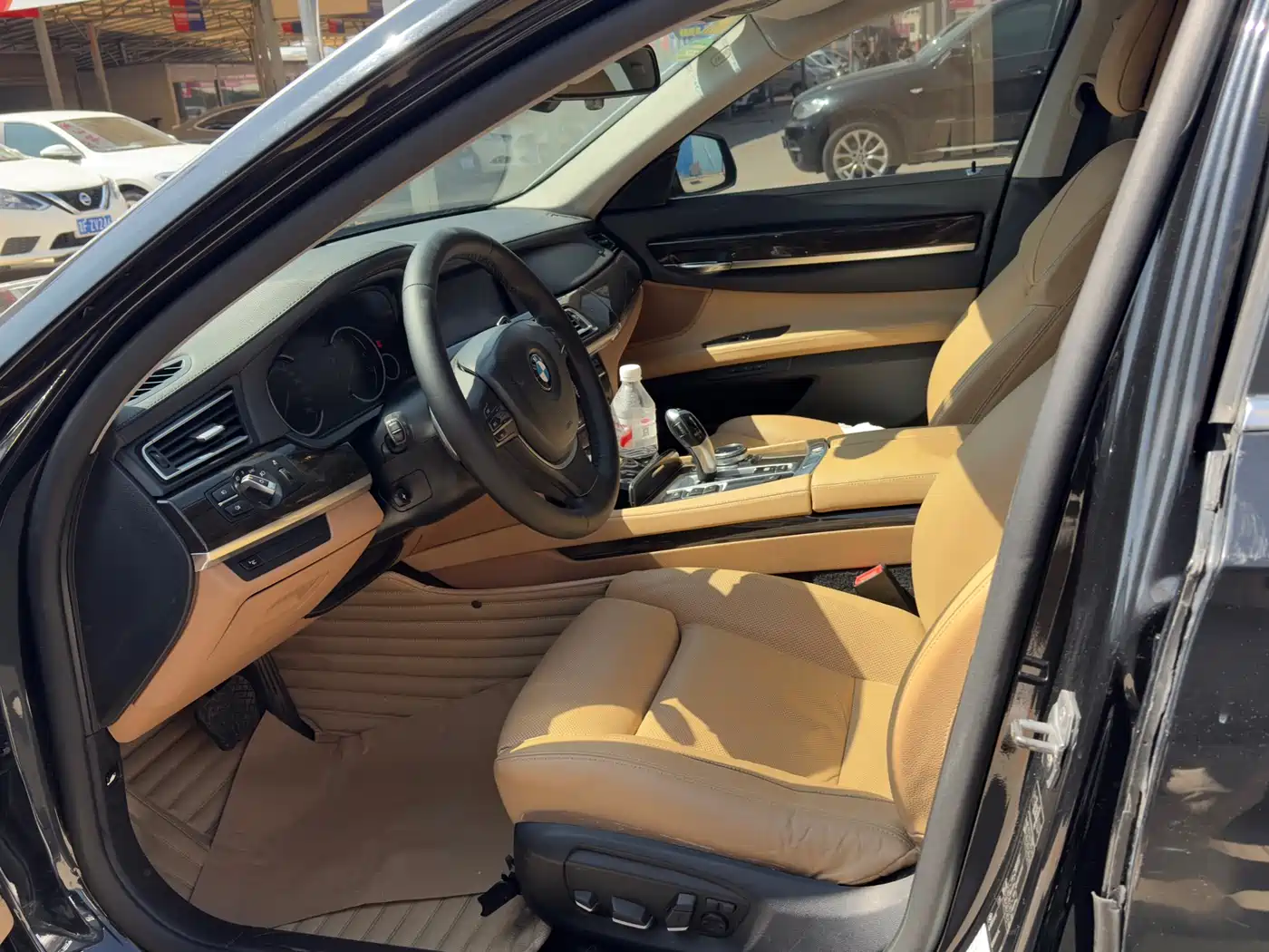 BMW 7 Series 2013 Model 740Li Leading фото 4