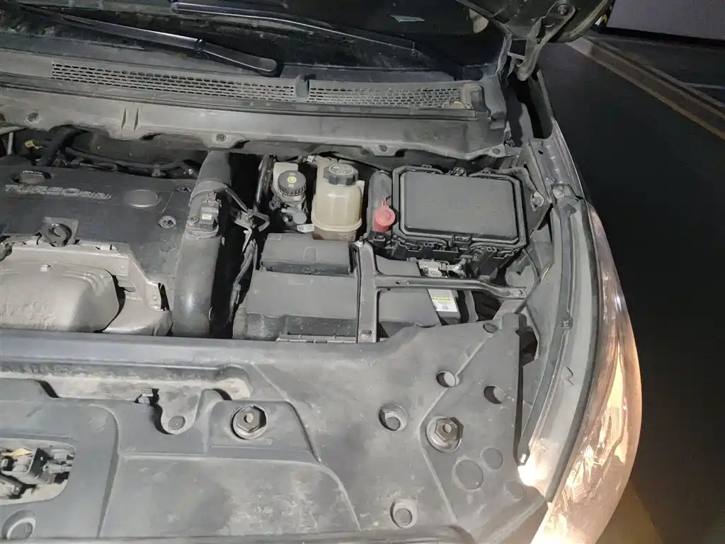 Buick GL8 2018 28T Premium Model China VI фото 22