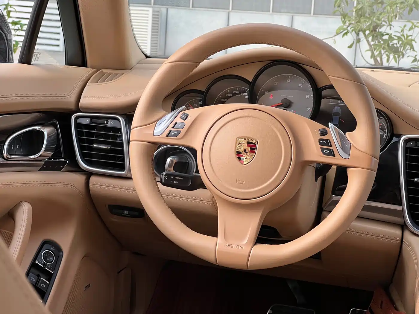 Porsche Panamera 2014 Panamera 4S Sport Edition 3.0T фото 20