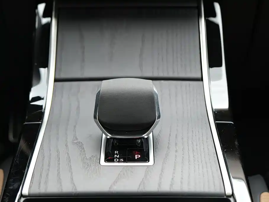 LAND ROVER RANGE ROVER STAR PULSE