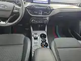 Фото 16 - Ford Focus