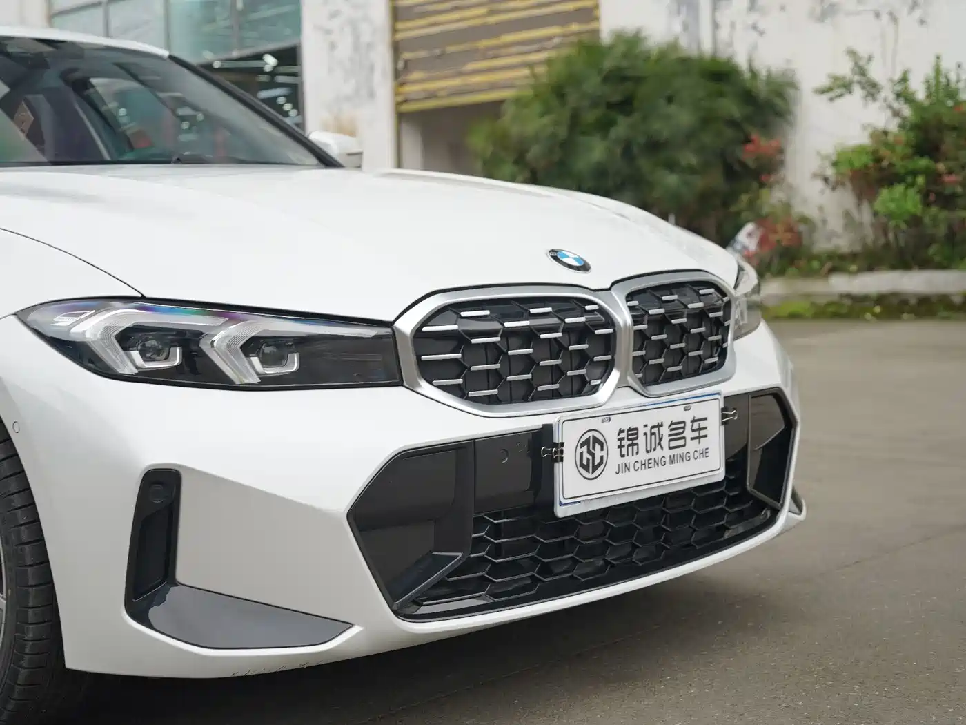 BMW 3 Series 2023 325Li M Sport Package фото 12