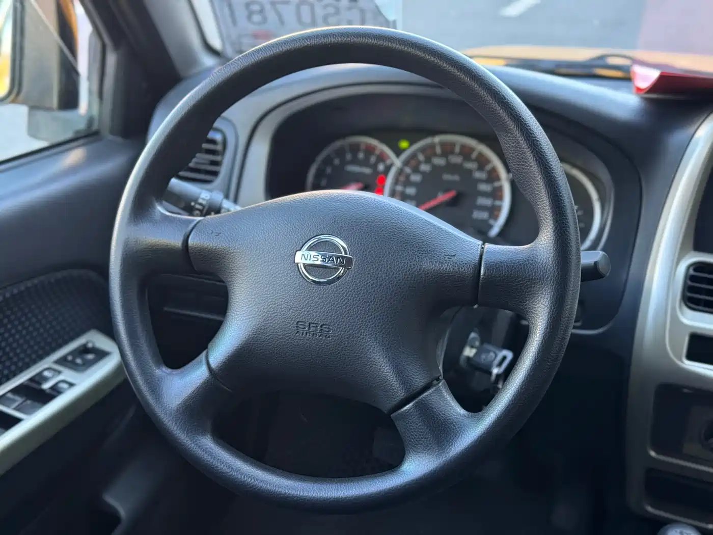 Nissan Paladin 2013 2.4L 4WD Standard China V фото 11