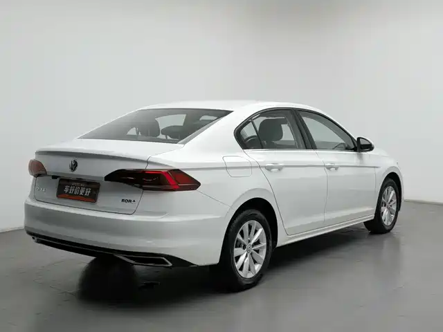 Volkswagen Bora 2020 1.5L Automatic Comfort — фото 2