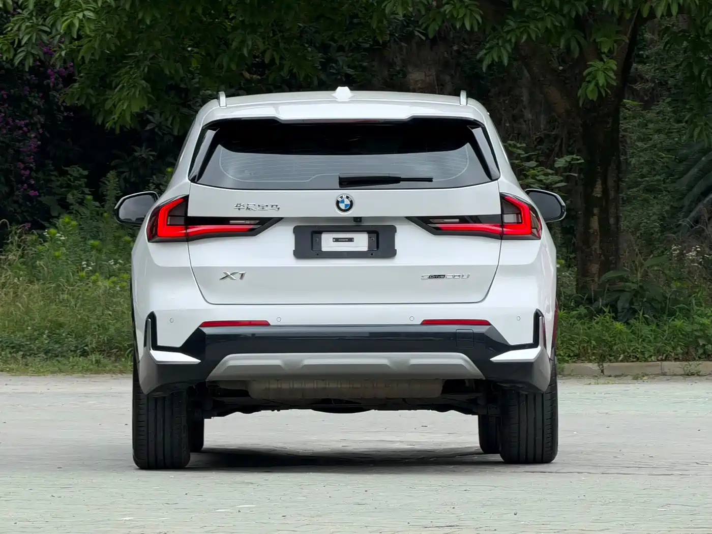 BMW X1 2023 sDrive20Li X Design Package фото 5
