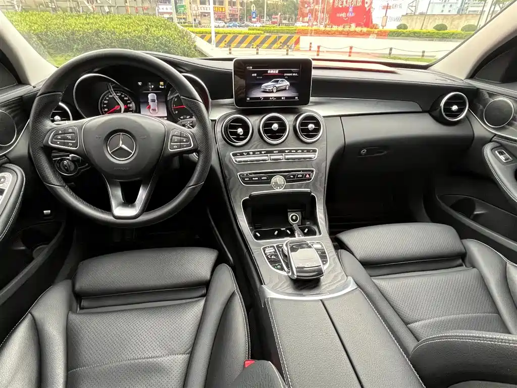 Mercedes-Benz C-Class 2018 C 200 L Sport Edition фото 17