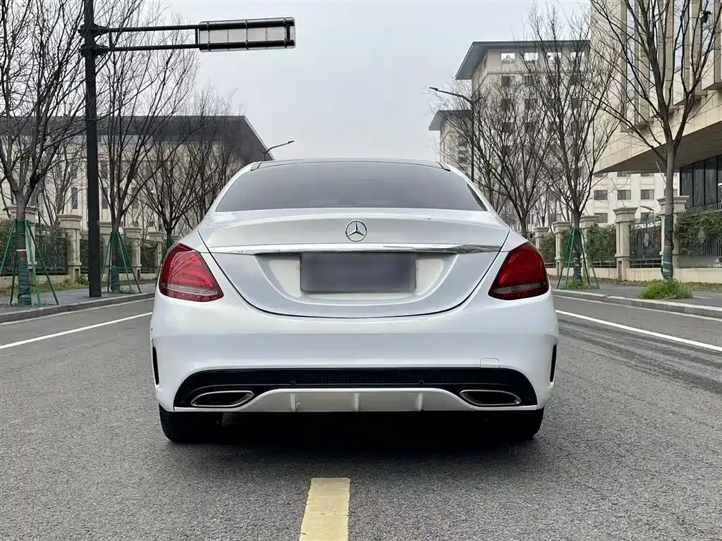 Mercedes-Benz C-Class 2017 Facelift C 200 L Sport Edition фото 23