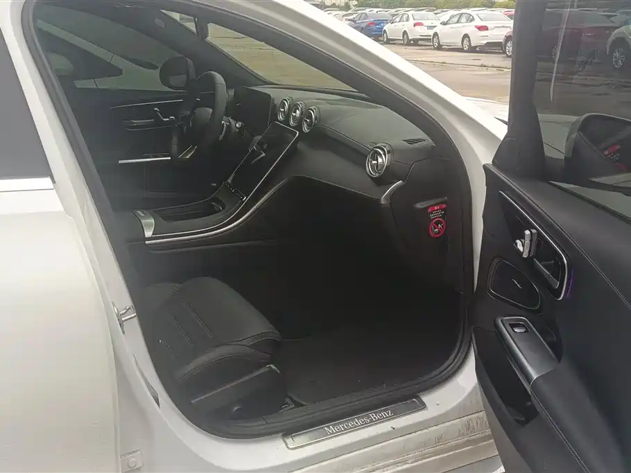 Mercedes-Benz C-Class 2023 Facelift C 260 L Sport Edition фото 8