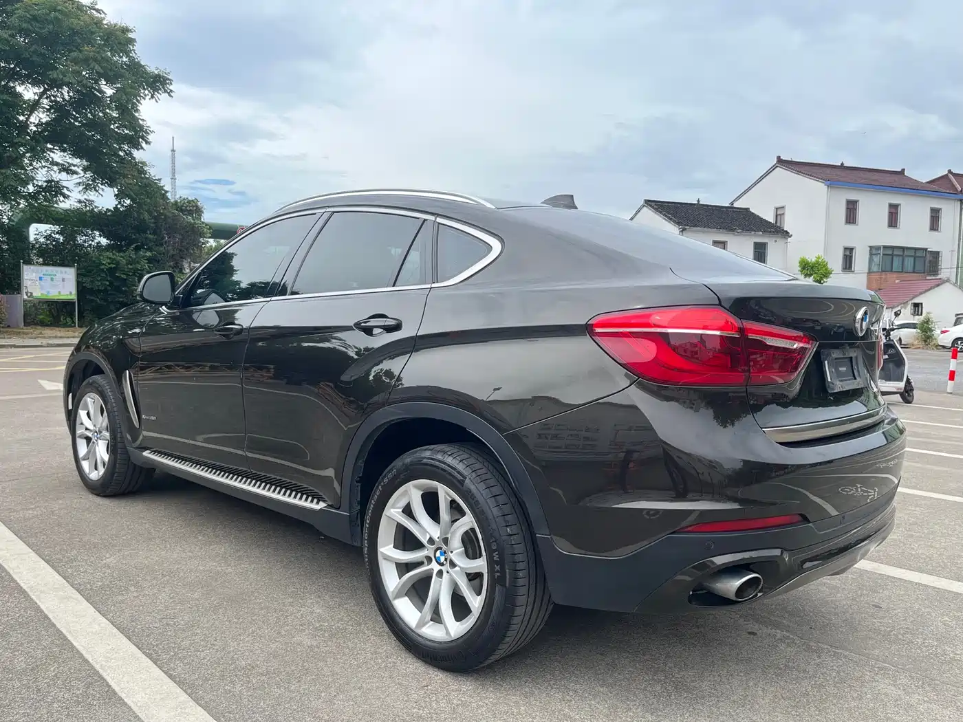 BMW X6 2017 xDrive28i фото 4