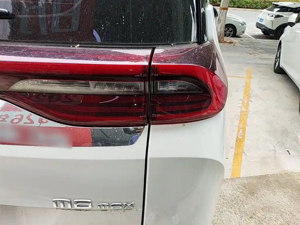 GAC Trumpchi Trumpchi M6 2025 Basic Model фото 8