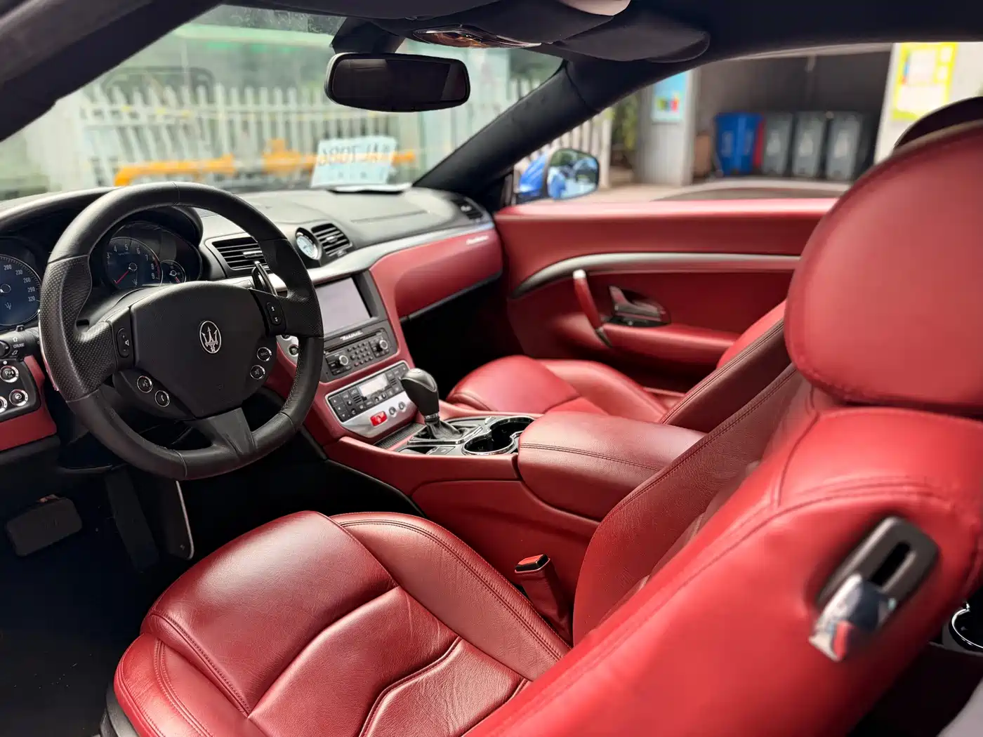 Maserati GranTurismo 2015 2007 4.2L Standard