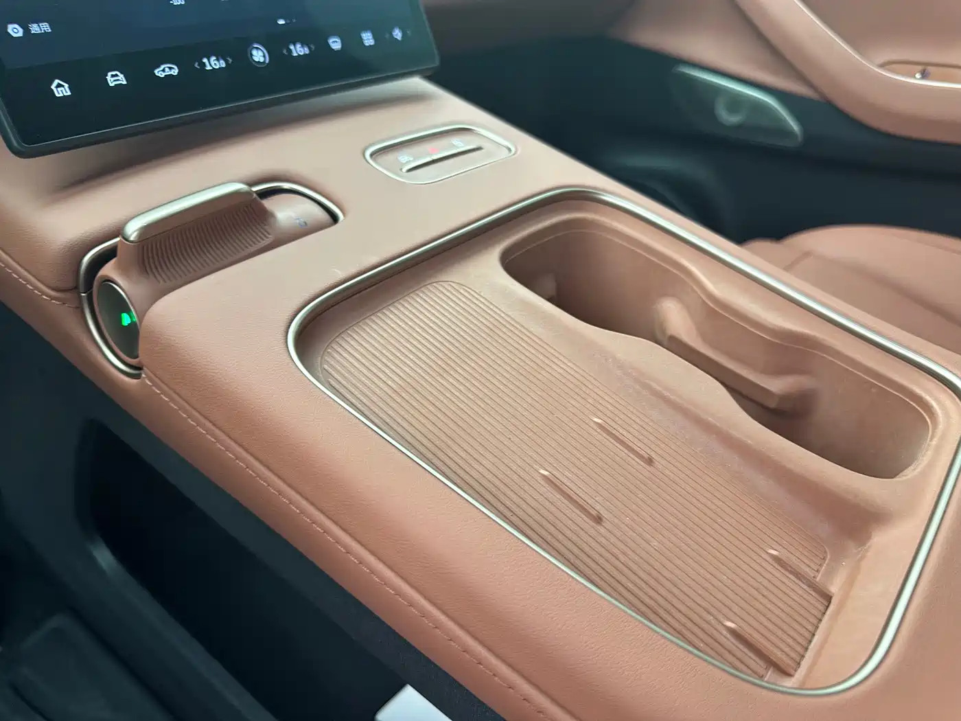 NIO EC7 2023 2023 75kWh