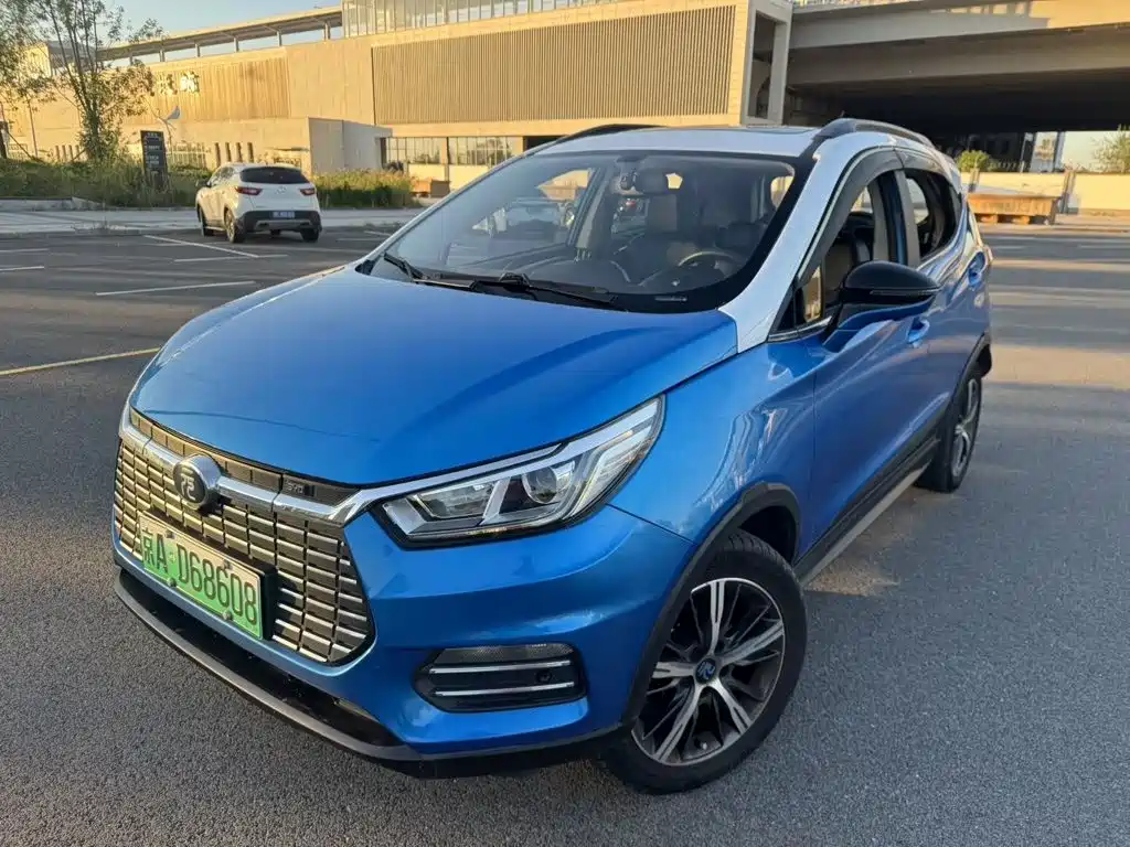 BYD Yuan New Energy 2018 2018 EV360 Smart Connected Cool Edition