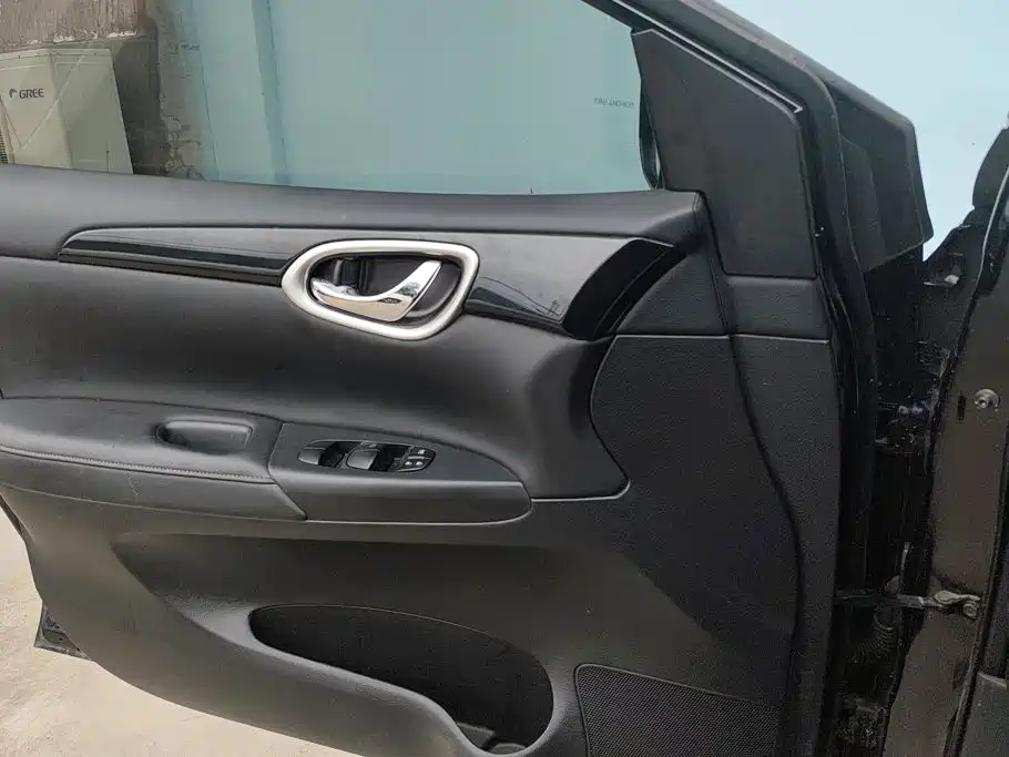 Photo 7 - Nissan Sylphy