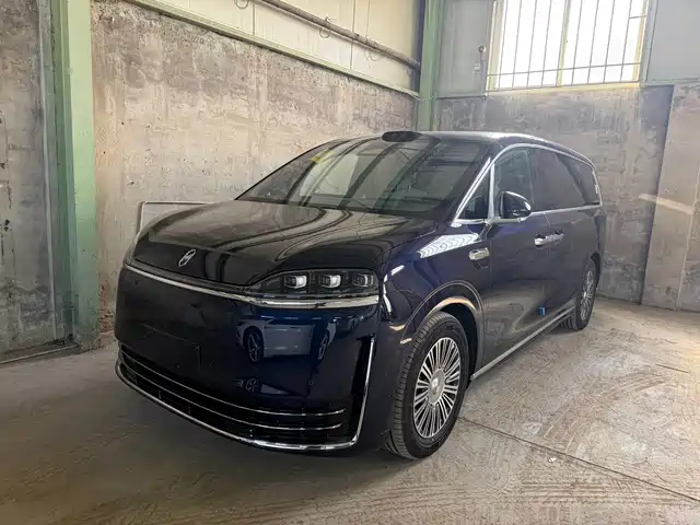 Luxeed V9 Ultra