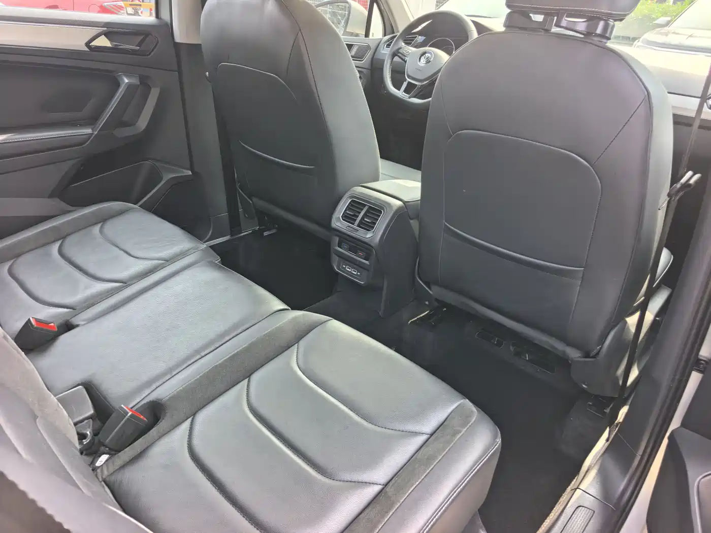 Volkswagen Tiguan L 2018 330TSI Automatic 2WD Luxury Edition фото 7