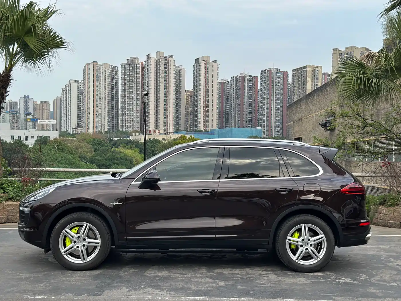 Porsche Cayenne New Energy 2016 Cayenne S E-Hybrid 3.0T фото 10