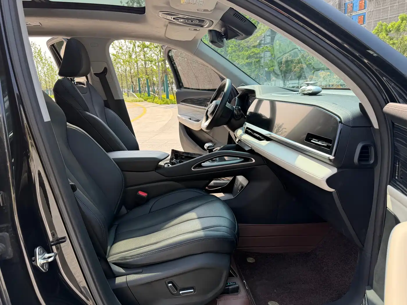 GEELY XINGYUE L