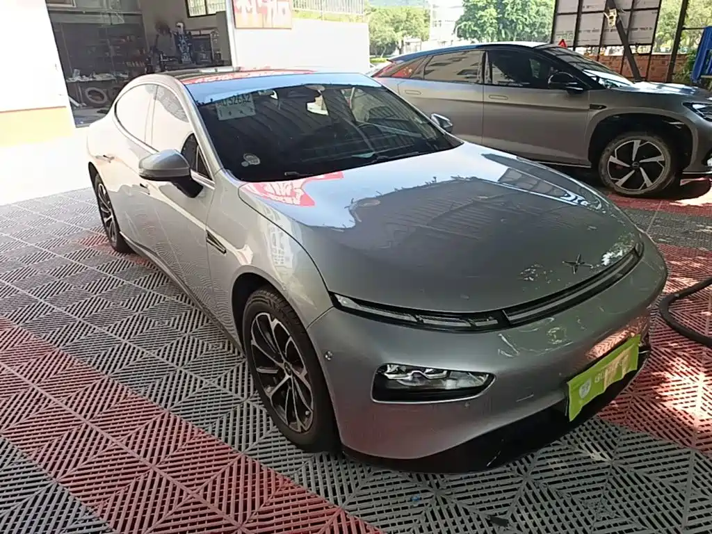 Фото 4 - XPeng P7