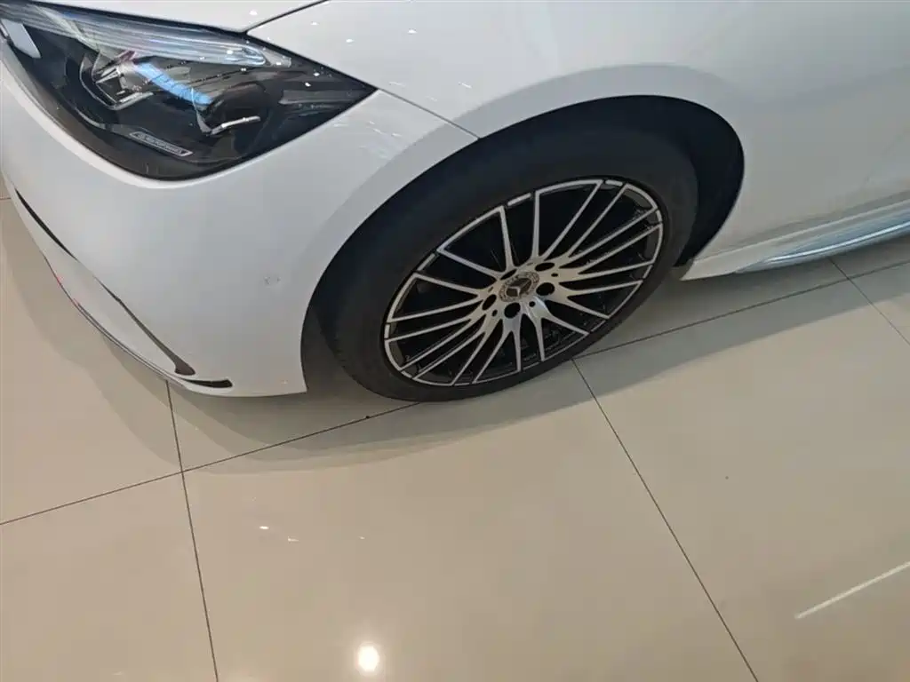 Mercedes-Benz C-Class 2023 Facelift C 200 L Sport Edition фото 23