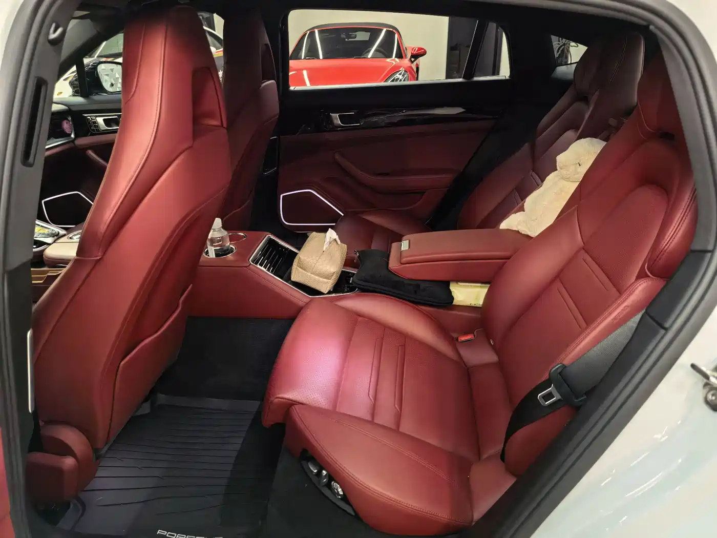 Porsche Panamera 2019 Panamera 4 Executive Long Wheelbase 2.9T фото 7