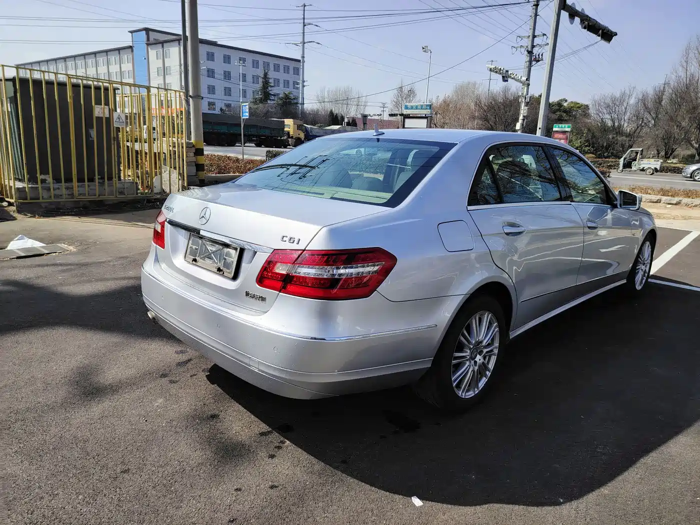Mercedes-Benz E-Class 2011 E 200 L CGI Elegance фото 13
