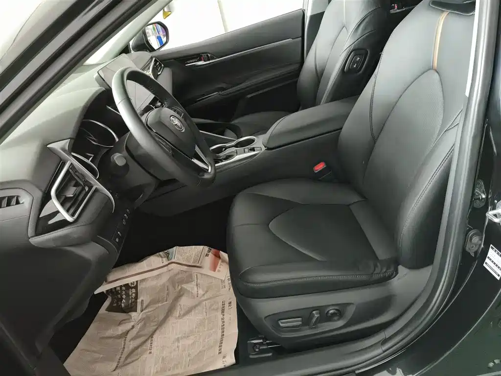 Toyota Camry 2021 2.0G Luxury Edition фото 15