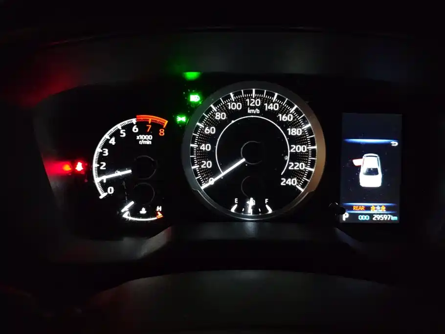 Toyota Corolla 2021 1.2T S-CVT Elite PLUS Edition фото 14