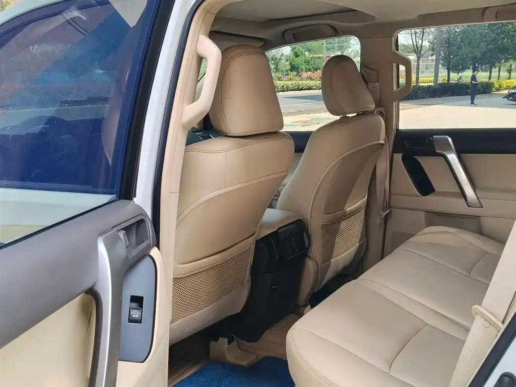 Toyota Prado 2016 2.7L Auto Standard Edition фото 8