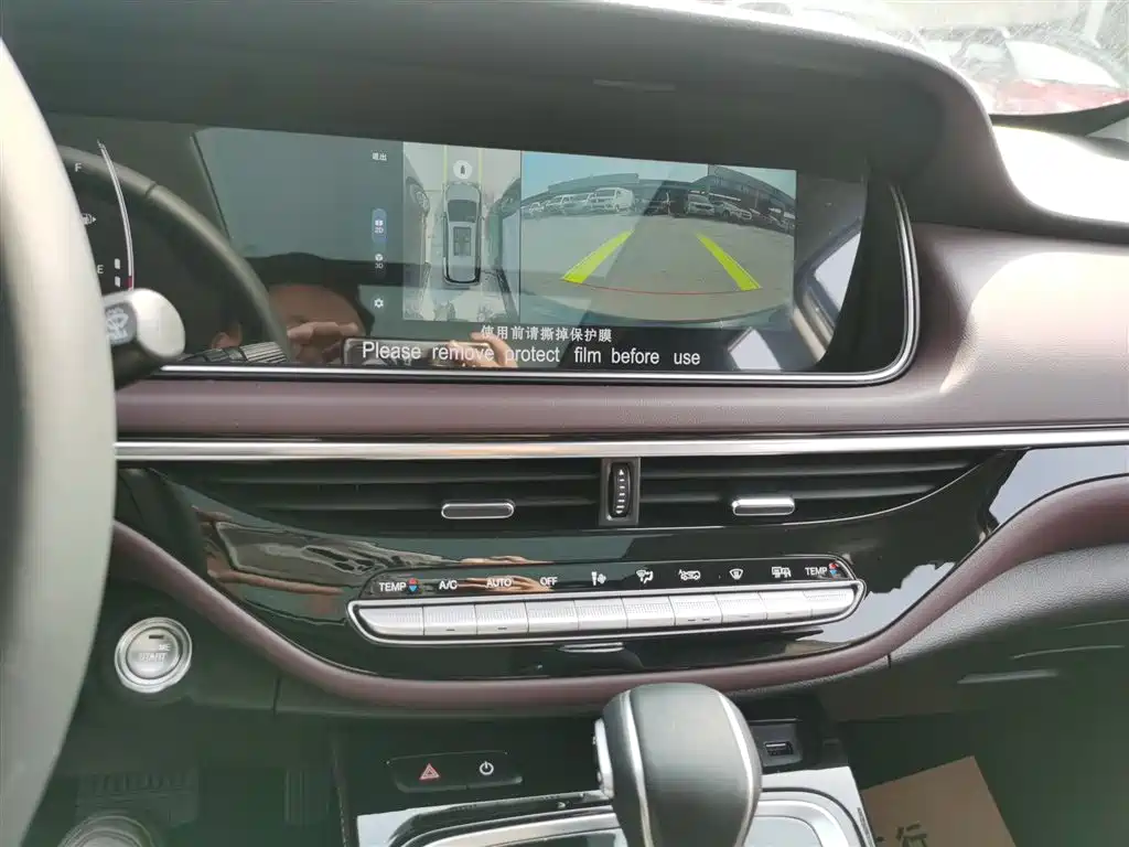 GAC TRUMPCHI TRUMPCHI M6