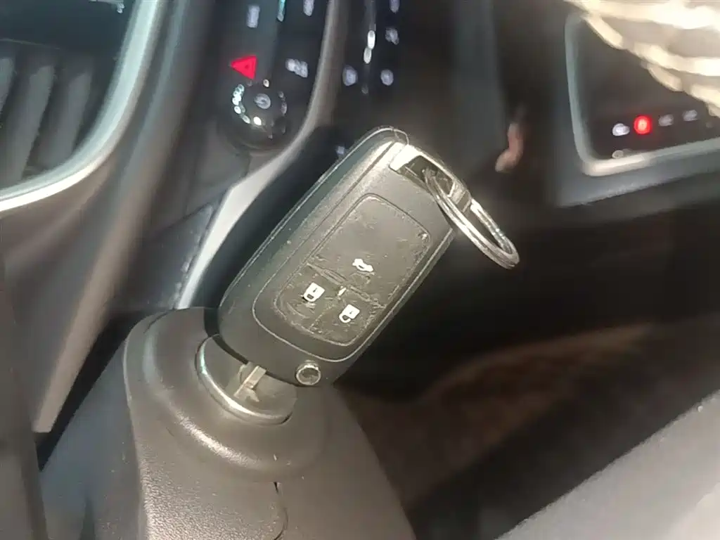 Buick Excelle 2019 18T Auto Connected Elite China VI фото 9