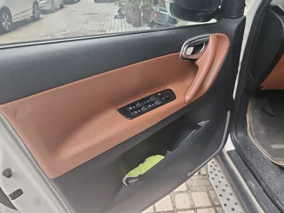 Luxgen Luxgen7 SUV 2012 2011 2.2T 2WD Smart Edition