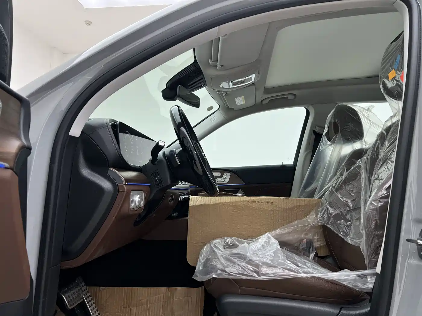 Mercedes-Benz GLS 2024 Model GLS 450 4MATIC Luxury фото 13