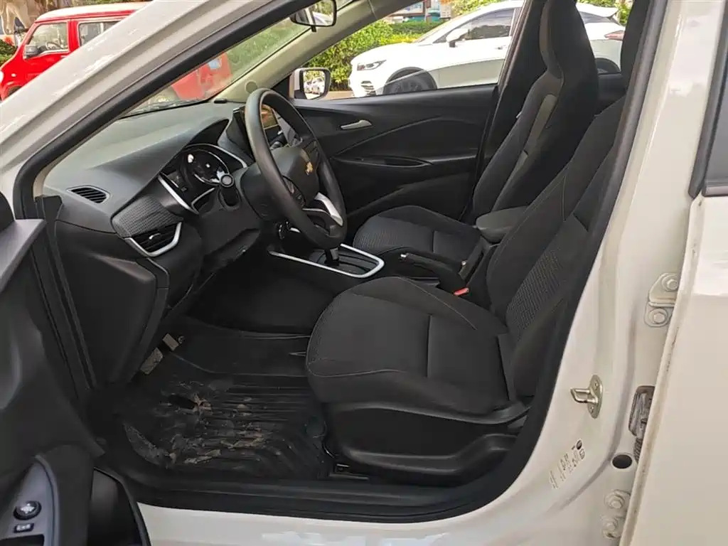 Chevrolet Cavalier 2022 325T Auto Delight Edition фото 15