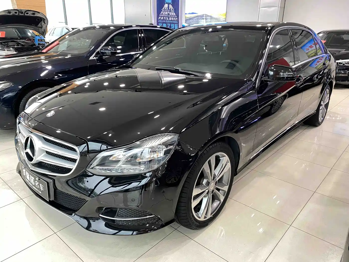 Mercedes-Benz E-Class 2015 E 200 L Sport