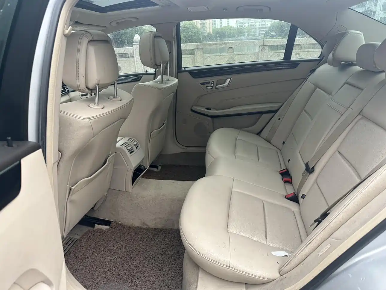 Mercedes-Benz E-Class 2014 Facelift E 260 L Sport фото 14