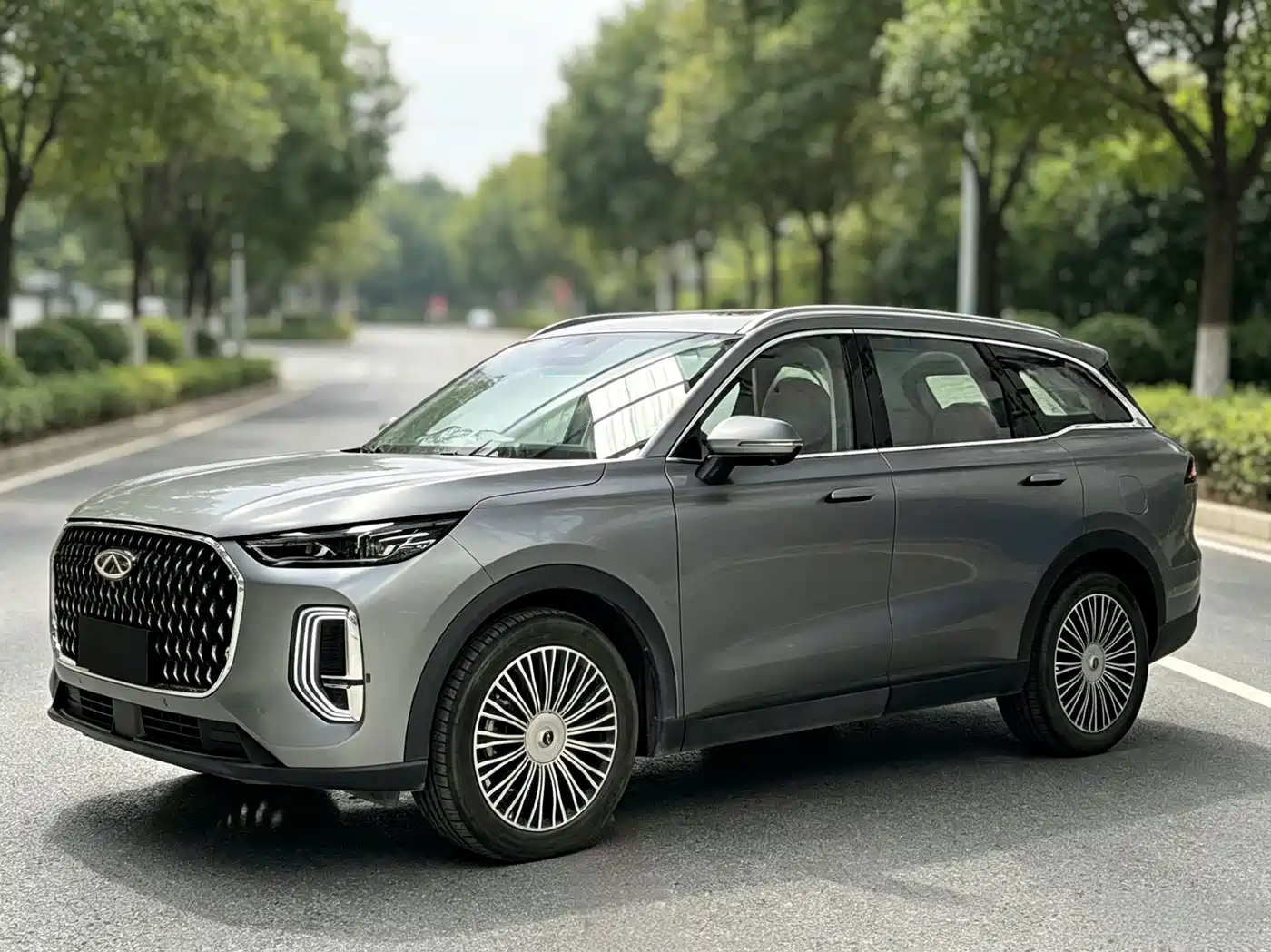 Chery Tiggo 8L 2025 2024 2.0T 2WD Premium 5-seater