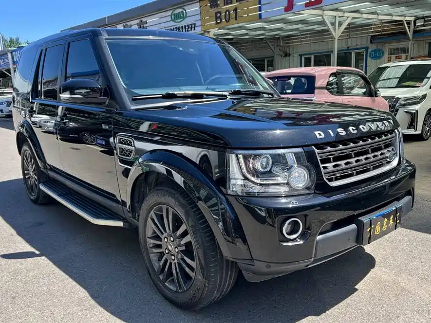 Land Rover Discovery 2016 3.0 SC V6 SE фото 3