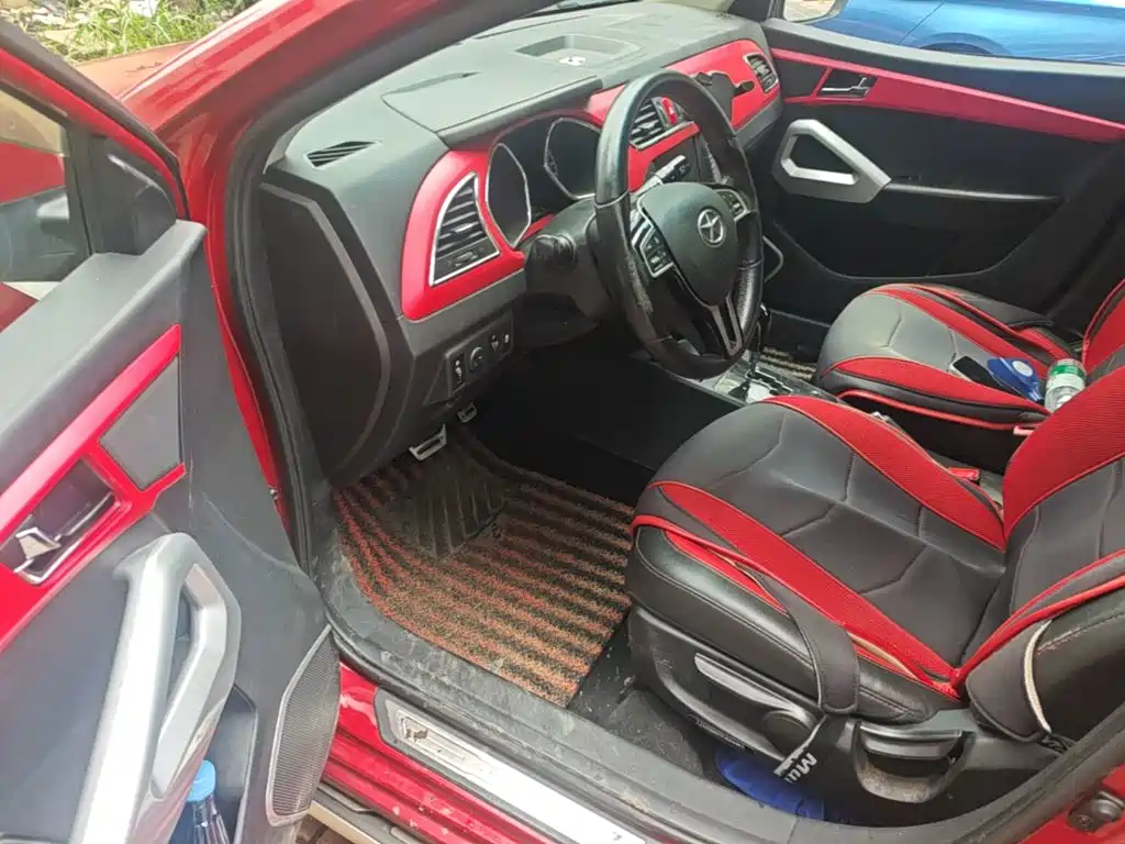 JAC Motors Refine S2 2015 2015 1.5L CVT Luxury Smart