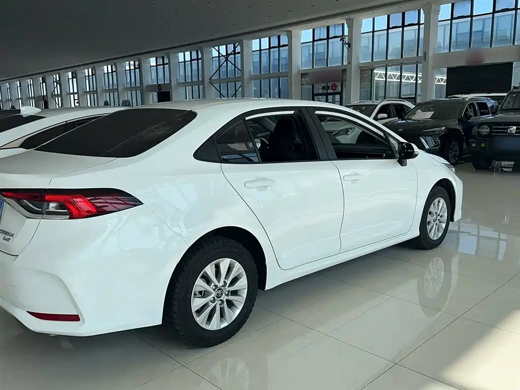 Toyota Corolla 2024 Model 1.2T Pioneer Edition фото 7