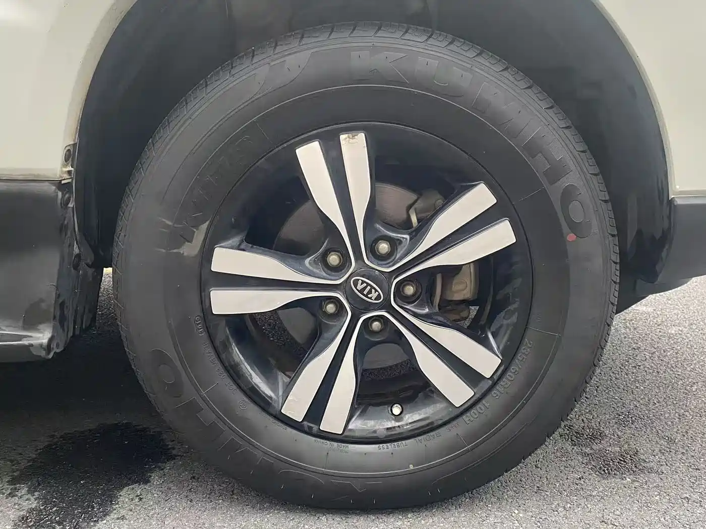 Kia Sportage 2011 2.0L Manual 2WD GLS фото 8