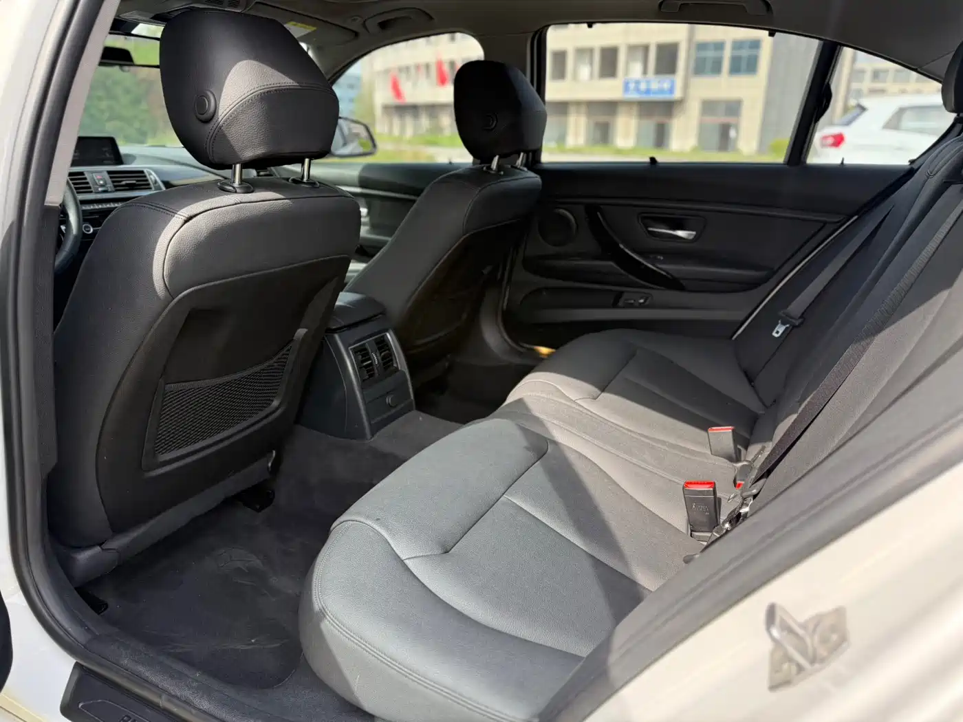 BMW 3 Series 2017 320Li Fashion фото 8