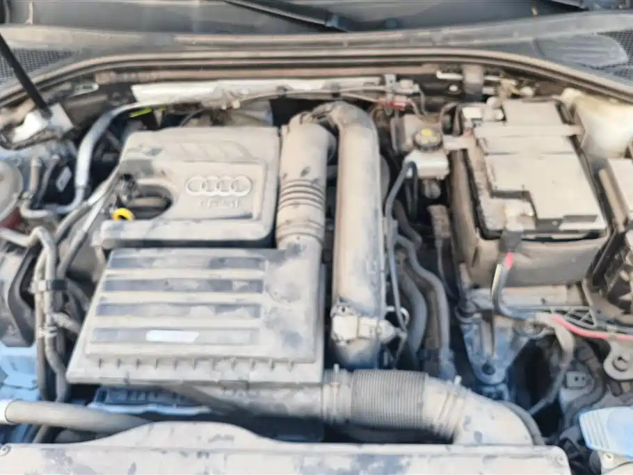 Audi A3 2016 Sportback 35 TFSI Leadership фото 10